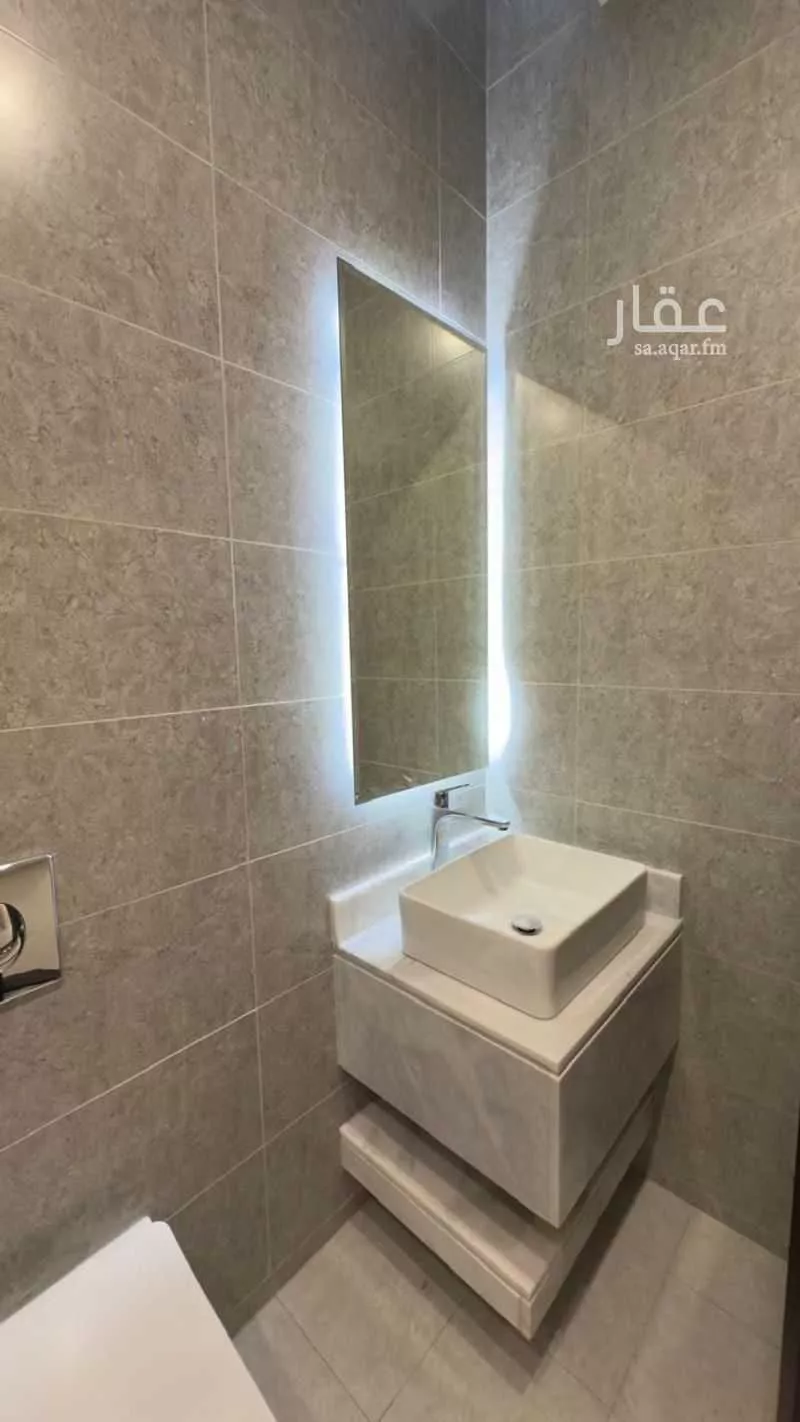 5 bedroom apartment in Qurtubah 5