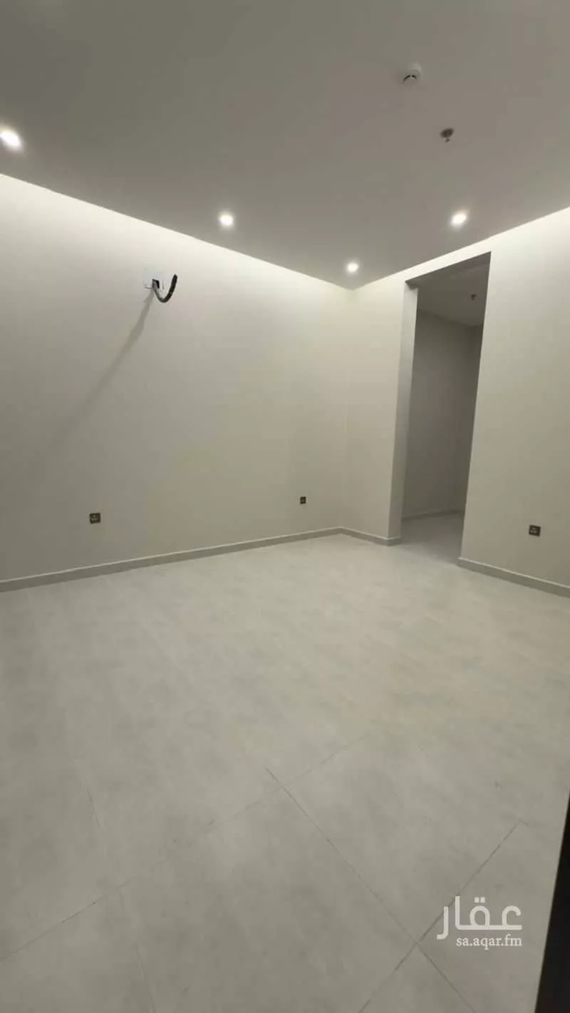 5 bedroom apartment in Qurtubah 10