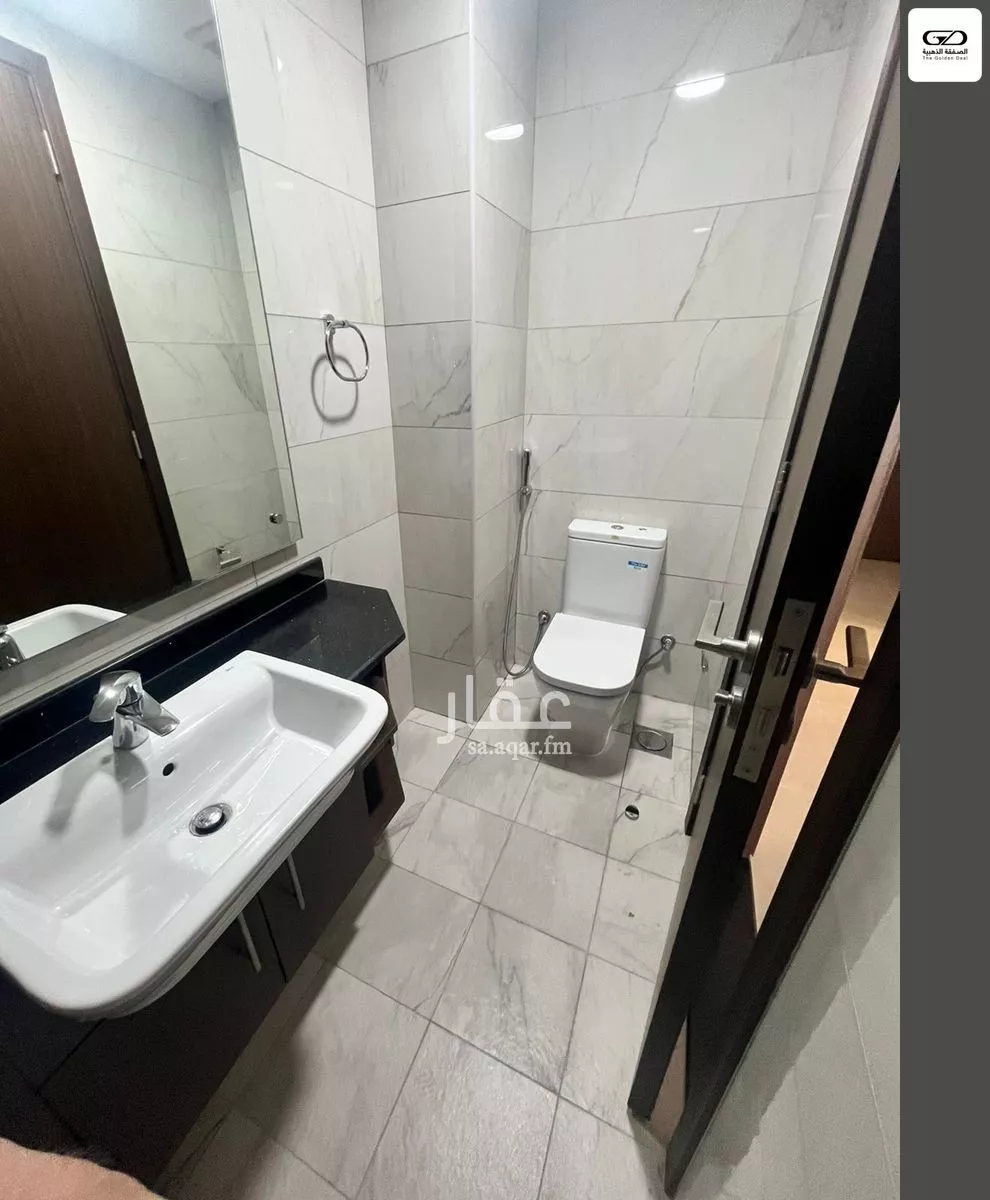 3 bedroom apartment in Al Salamah 13
