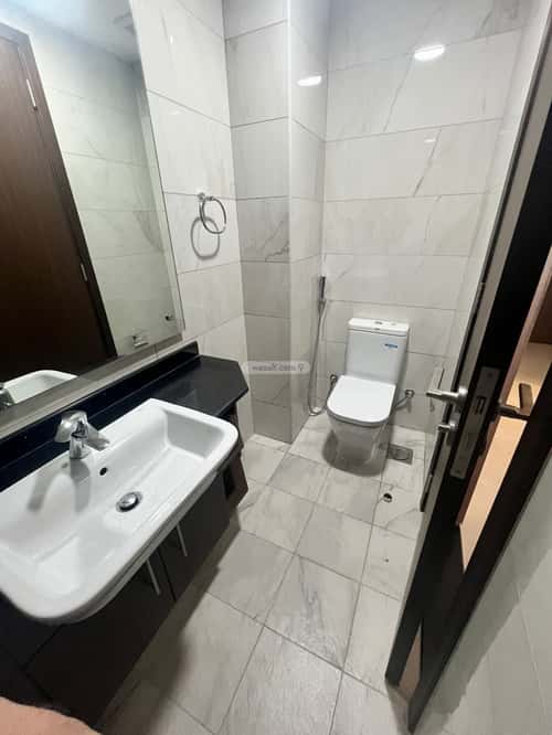 3 bedroom apartment in Al Salamah 4