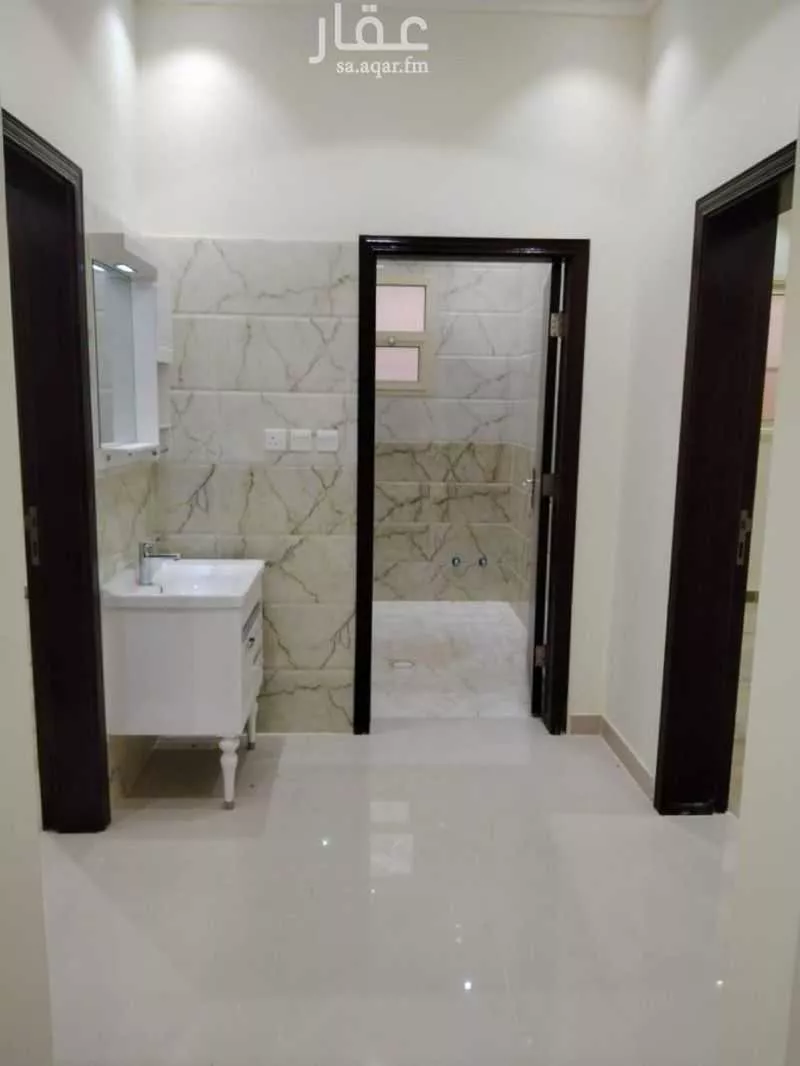 4 bedroom floor in Al Qairawan 12