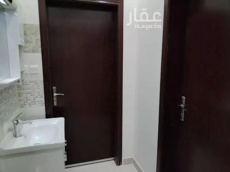 4 bedroom floor in Al Qairawan 3