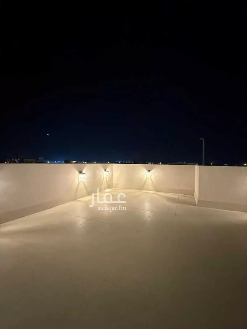 فيلا 5 غرف في العارض 16
