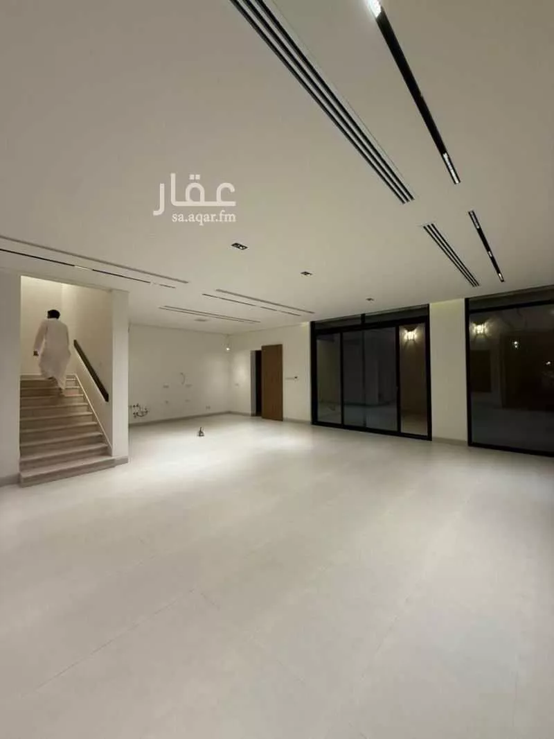 فيلا 5 غرف في العارض 19