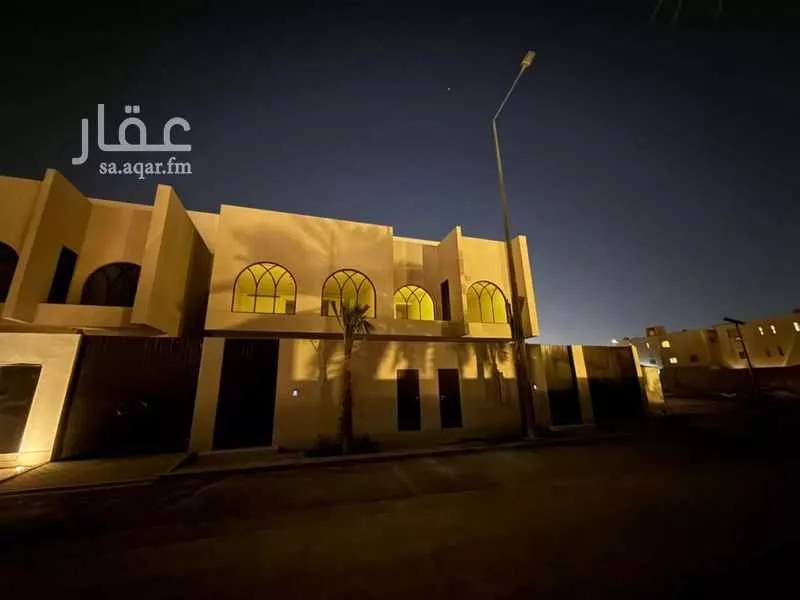 فيلا 5 غرف في العارض 5