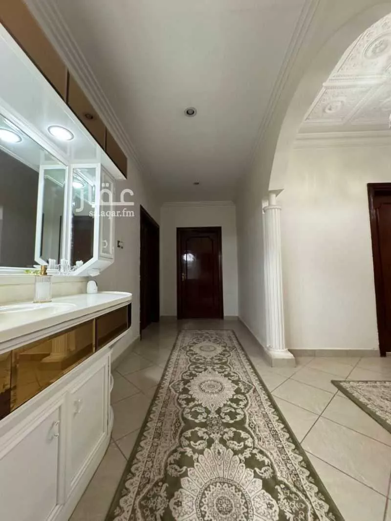 5 bedroom villa in Al Olaya 11