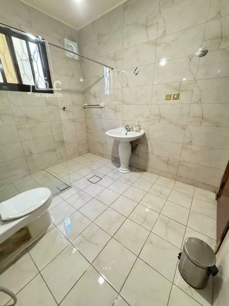 5 bedroom villa in Al Olaya 19