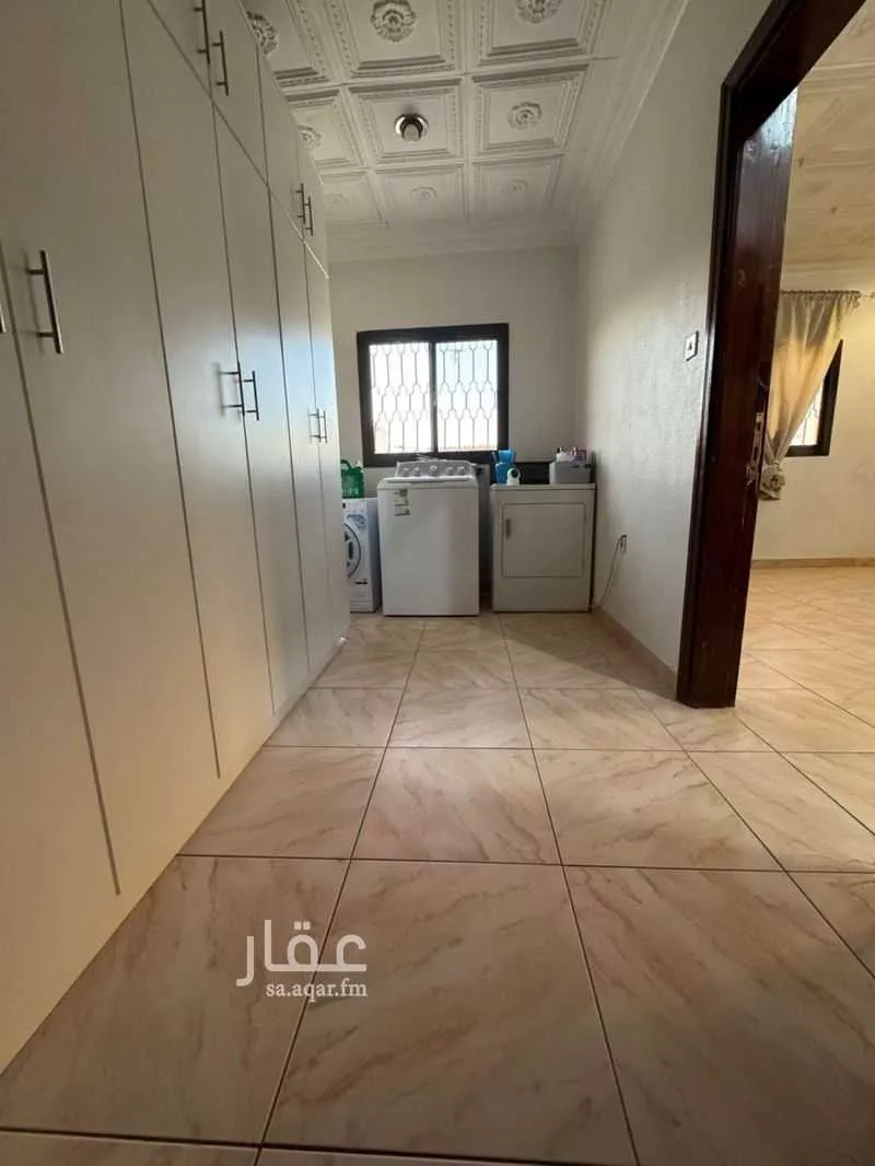 5 bedroom villa in Al Olaya 8