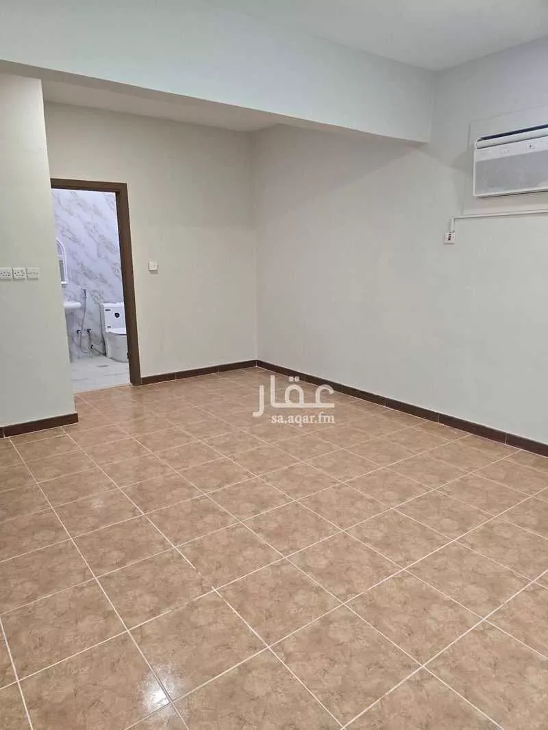 4 bedroom apartment in Al Mursalat, Riyadh 6