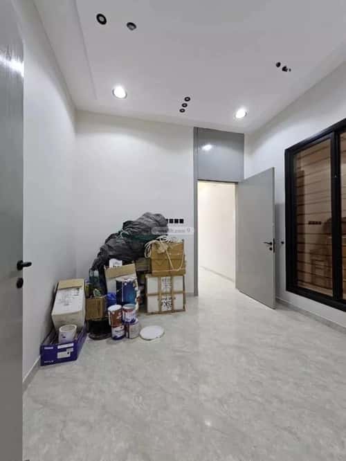 3 bedroom floor in Al Awali 5