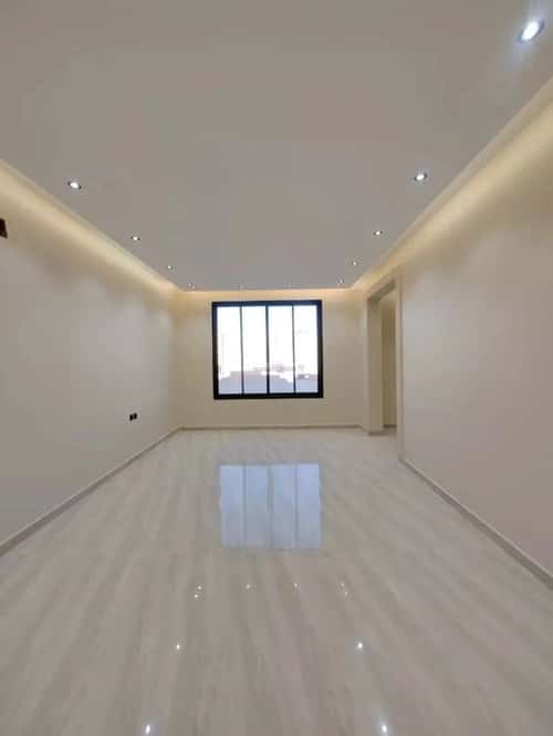 6 bedroom villa in Al Uraija Al Gharbi 11