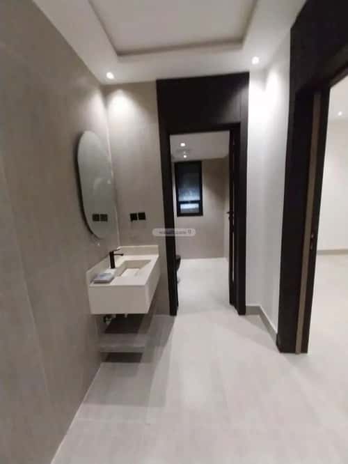 3 bedroom floor in Tuwaiq 5