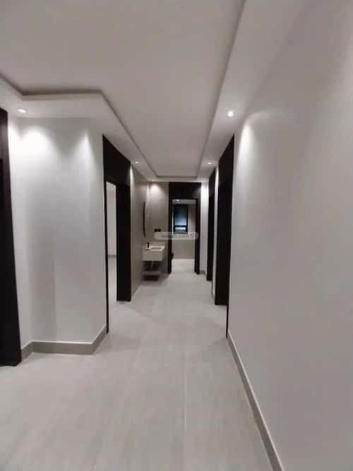 3 bedroom floor in Tuwaiq 13