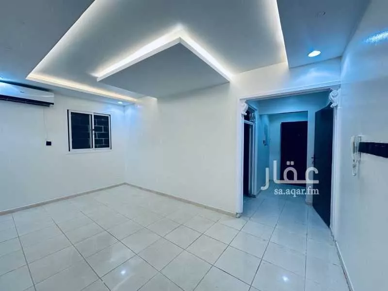 شقة 3 غرف في الرمال 13