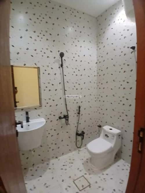 5 bedroom villa in Tuwaiq 1