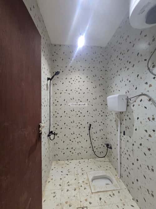 فيلا 5 غرف في طويق 13