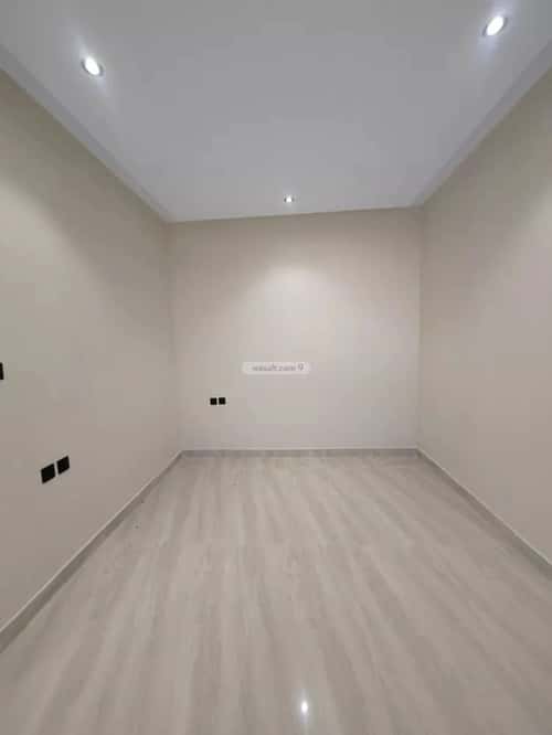 6 bedroom villa in Al Uraija Al Gharbi 3