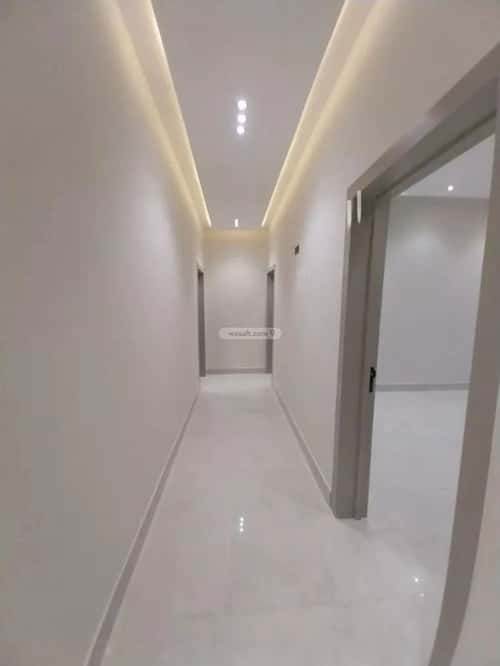 3 bedroom floor in Tuwaiq 5