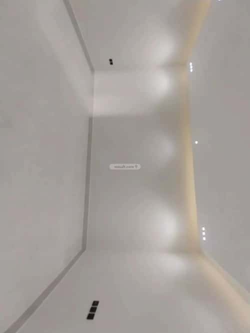 3 bedroom floor in Tuwaiq 6