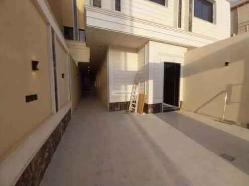 3 bedroom floor in Tuwaiq 10