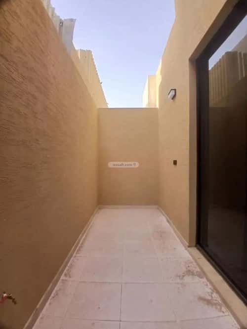 6 bedroom villa in Tuwaiq 8