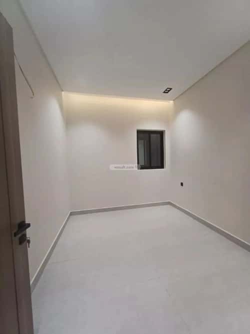 3 bedroom floor in As Suwaidi 5