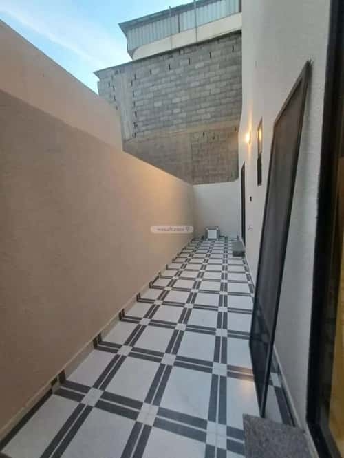 3 bedroom floor in As Suwaidi 10