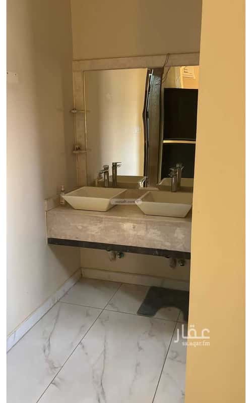 فيلا 8 غرف في العوالي 2