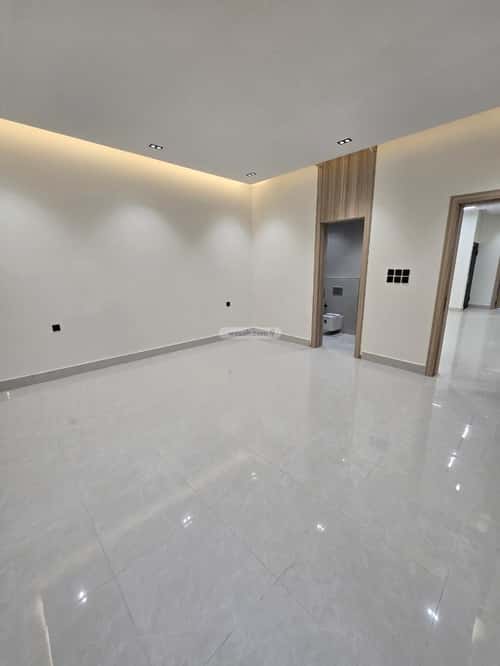 4 bedroom floor in Al Maizilah 2