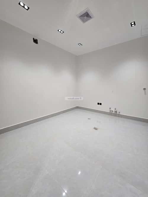 5 bedroom apartment in Al Maizilah 2