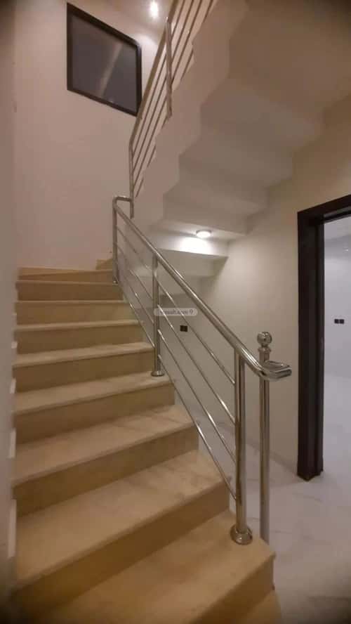 5 bedroom apartment in Al Hazm 3