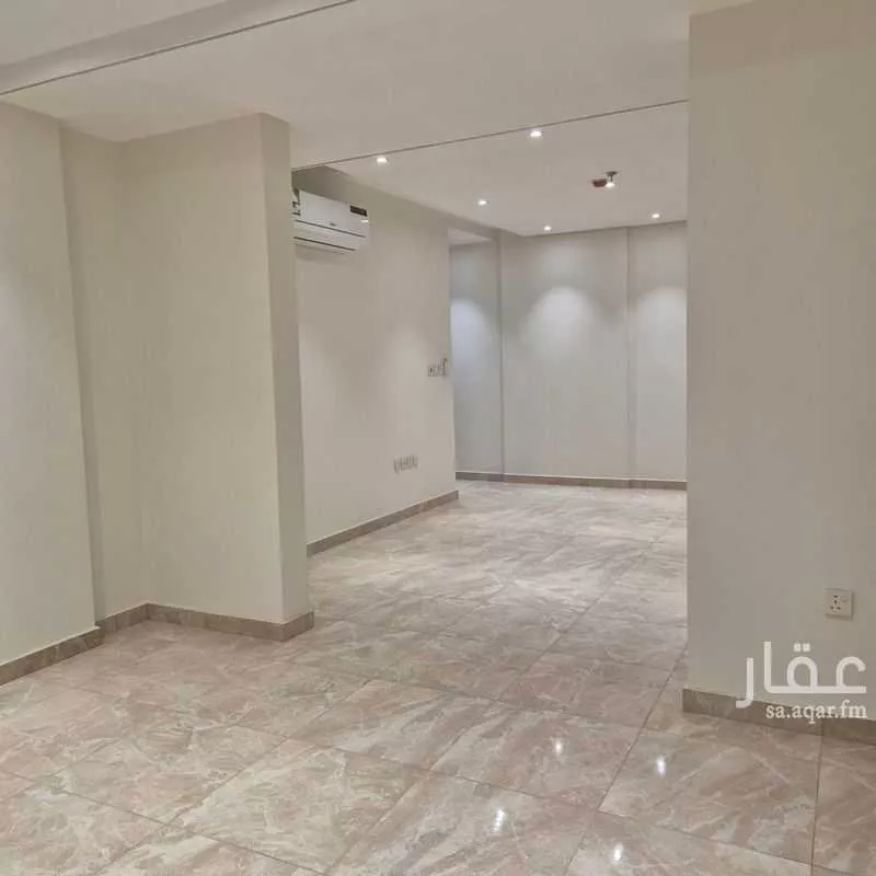 5 bedroom apartment in Al Hamra 13