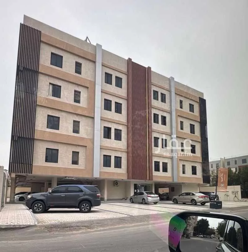 5 bedroom apartment in Al Hamra 4