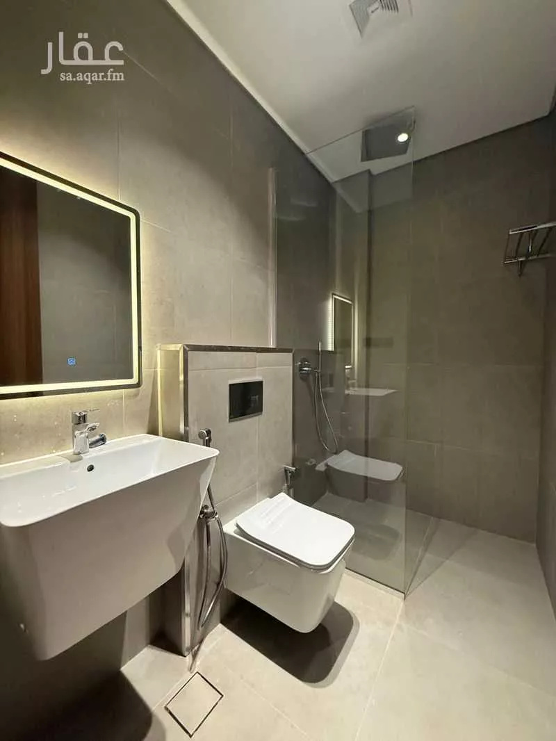 4 bedroom apartment in Al Hizam Al Thahabi, Eastern Province 12
