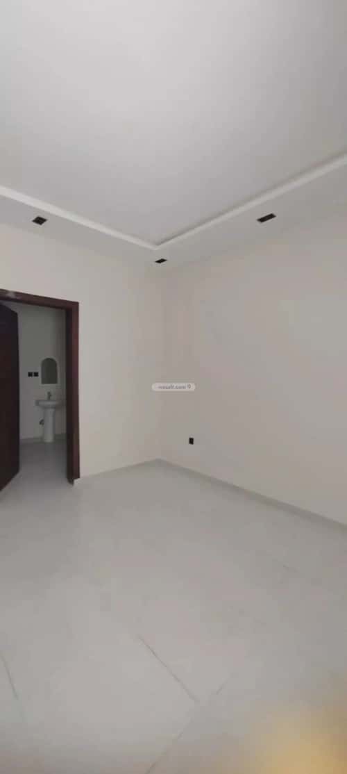 فيلا 5 غرف في الجنادرية 12