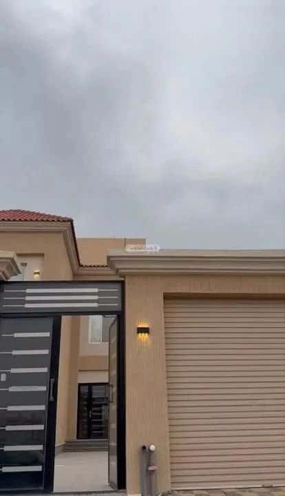 4 bedroom villa in Al Lulu 6