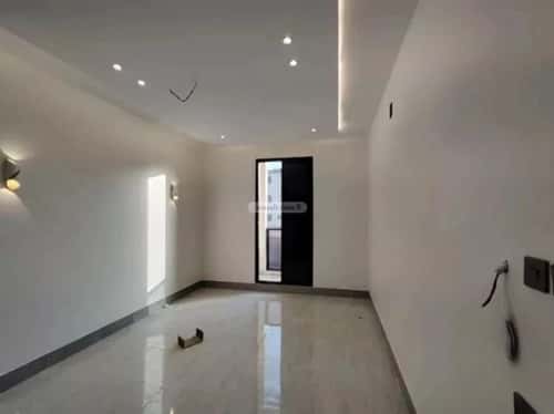 شقة 5 غرف في عكاظ 5