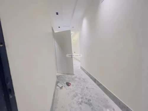 5 bedroom floor in Tuwaiq 1