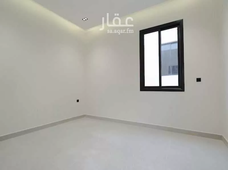 3 bedroom floor in King Faisal 11