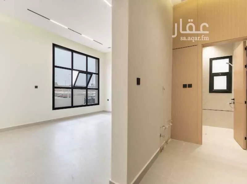 3 bedroom floor in King Faisal 5
