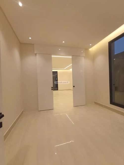 5 bedroom villa in Tuwaiq 4