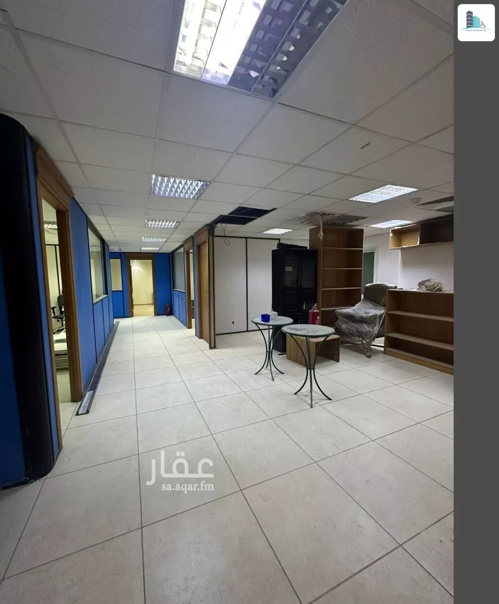 مكتب 2160 م² في العليا 4