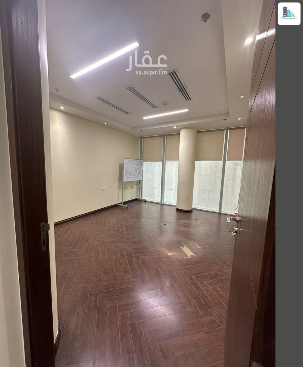 5 bedroom office in Al Wizarat, Riyadh 16