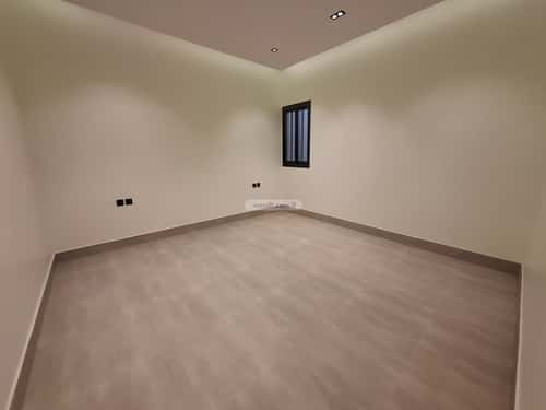 4 bedroom apartment in Al Yarmouk 6