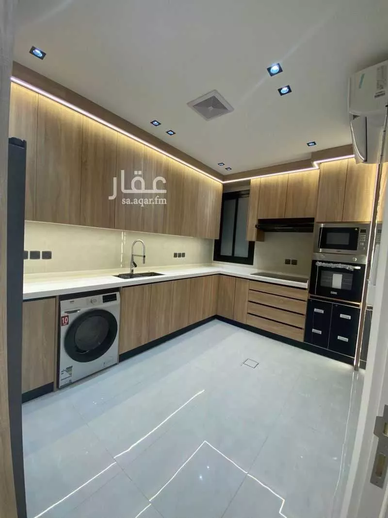 4 bedroom apartment in Shawran 4
