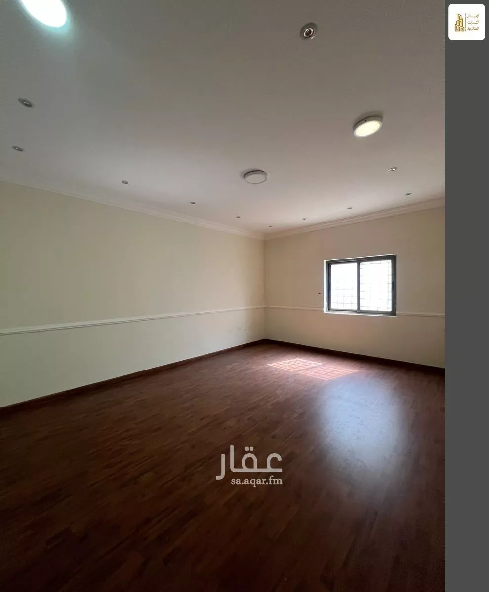 8 bedroom villa in Al Qusur 18