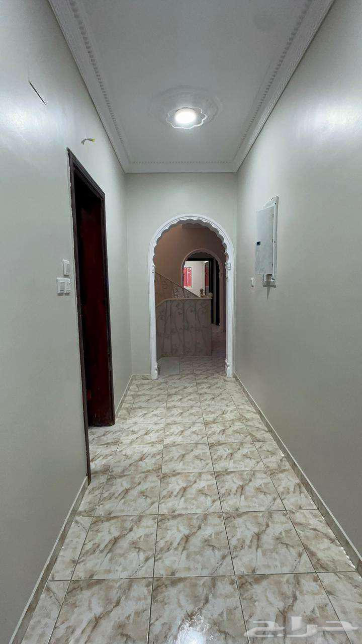 فيلا 7 غرف في بئر عثمان 2