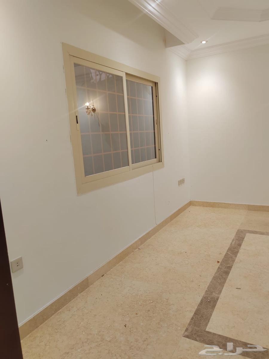 10 bedroom villa in Al Jumah 3