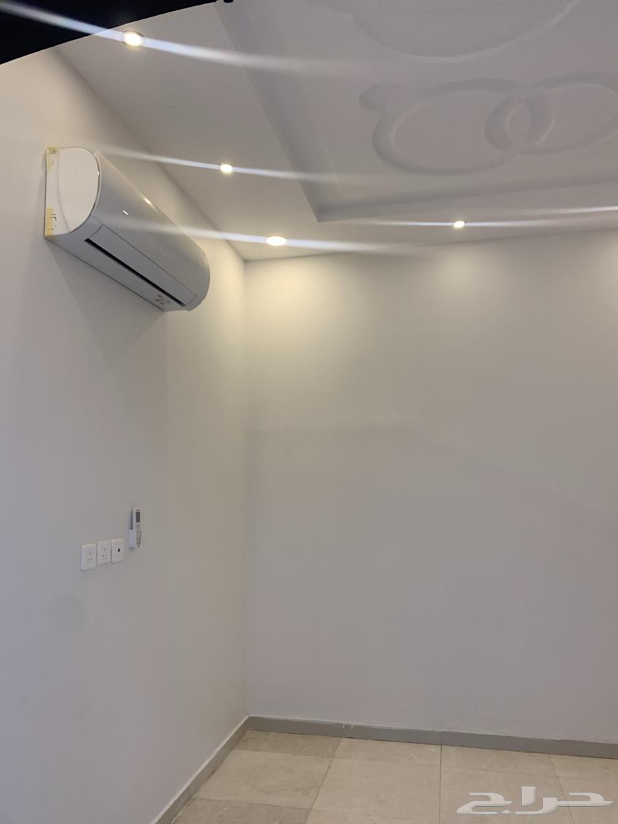 10 bedroom villa in Abu Burayqa 33
