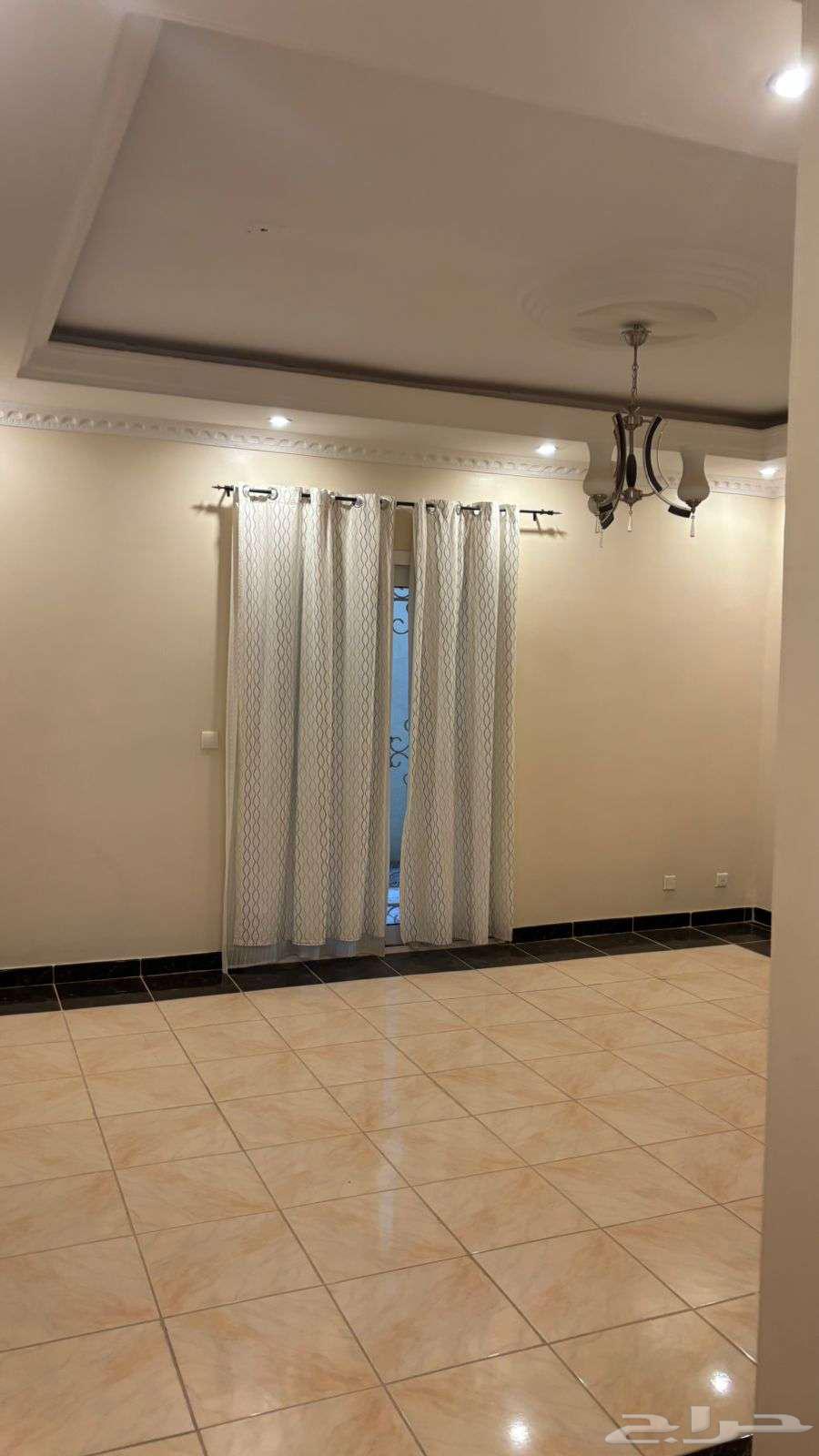 6 bedroom villa in Al Ranuna 7